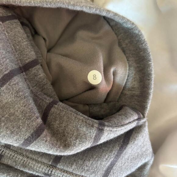 Grey lululemon striped hoodie - Picture 4 of 4